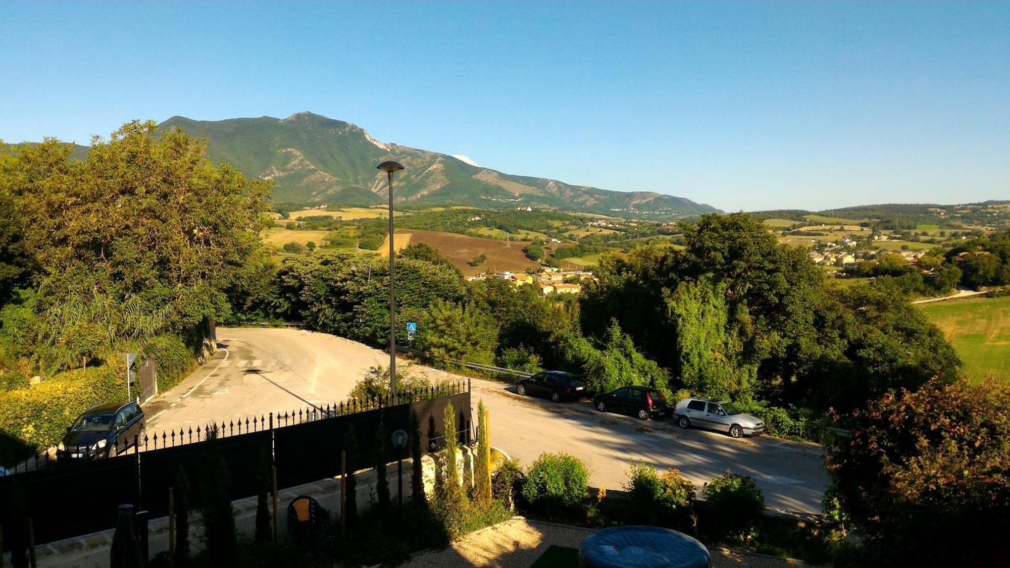Degli Alessandri house Sassoferrato Esterno foto