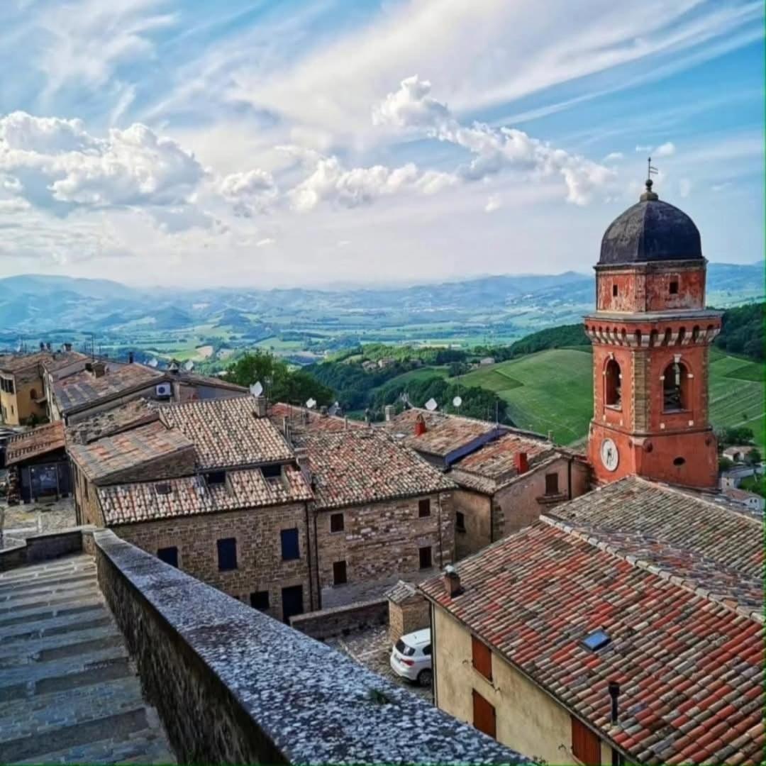 Degli Alessandri house Sassoferrato Esterno foto